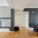 Via G. Ferrari Private Apartment