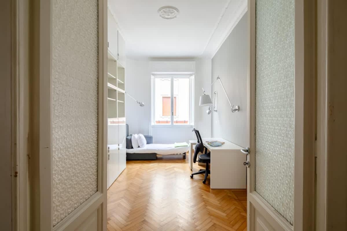 Via G. Ferrari Private Apartment *