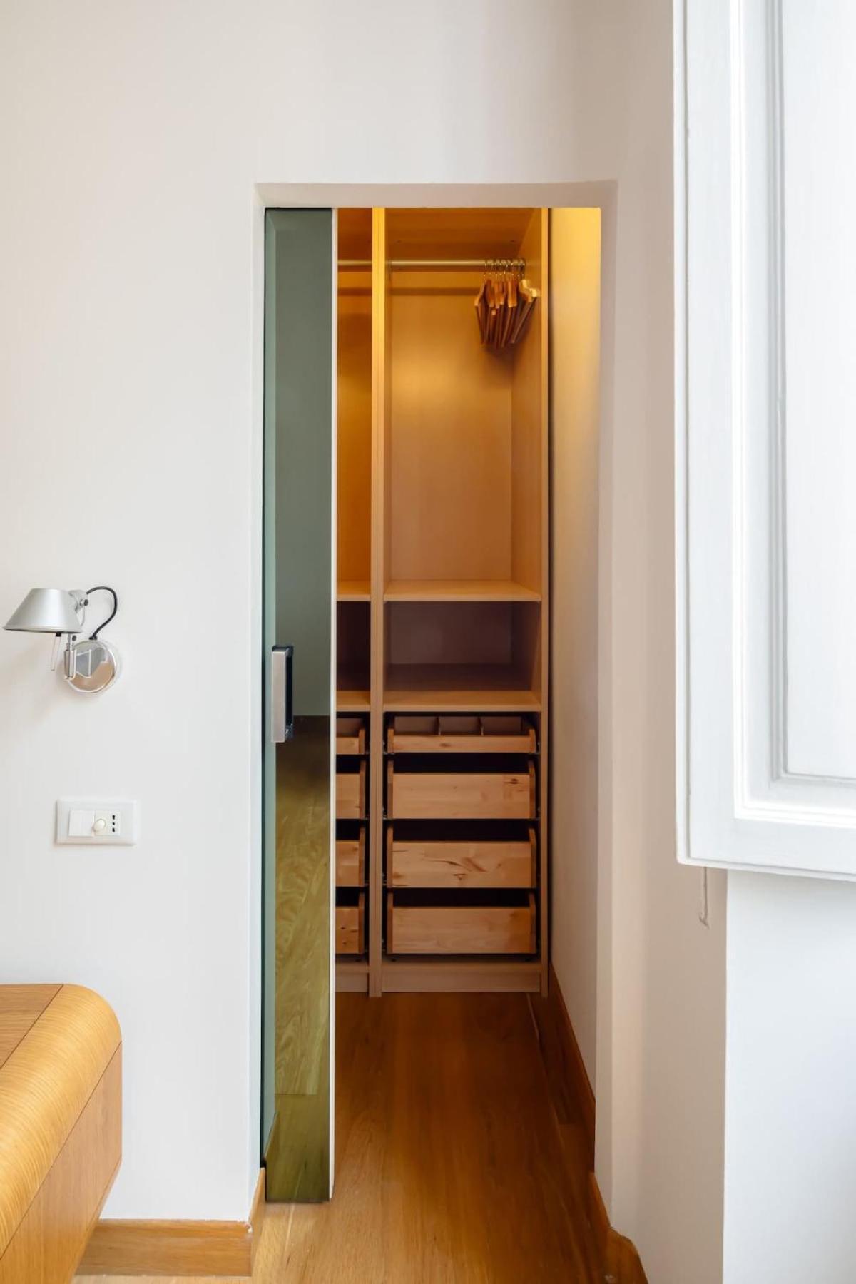 Via G. Ferrari Private Apartment
