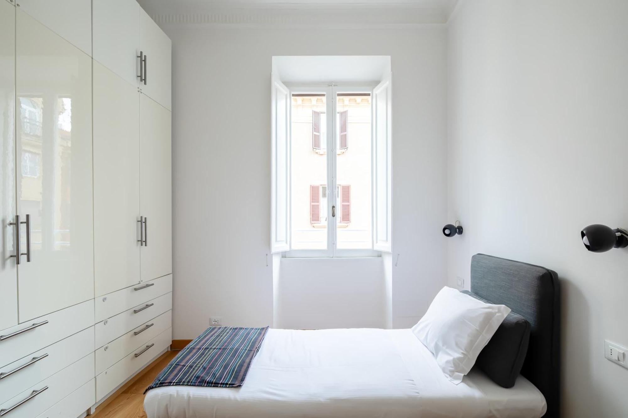 Apartment Via G. Ferrari Private *